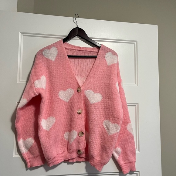 Women's Button Down Cardigan Cute Heart Print V Neck Soft Cardigan Sweater - Picture 2 of 5